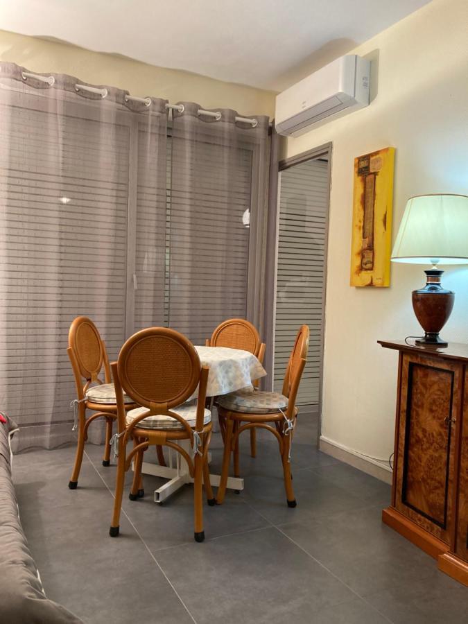 Meubles De Tourisme Beaulieu Apartment Exterior photo